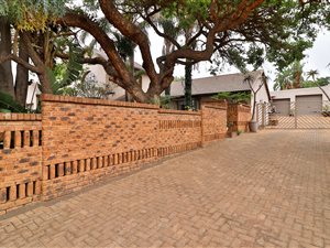 4 Bed House in Norkem Park