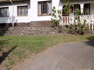 4 Bed House in Kharwastan