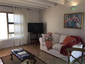 3 Bed Apartment in Bryanston