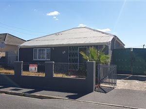 2 Bed House in Glenlily