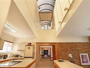 5 Bed House in Paarl Central West