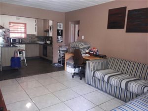 3 Bed Apartment in Sasolburg