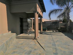 3 Bed House in Springs Central