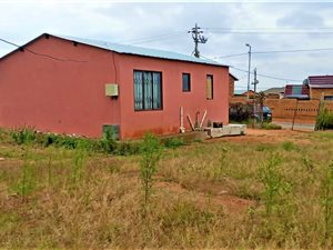 2 Bed House in Thulani
