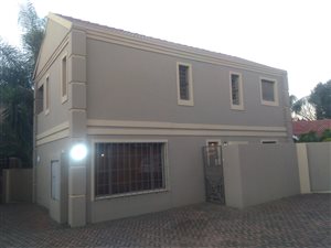 3 Bed House in Buurendal