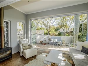 3 Bed House in Claremont