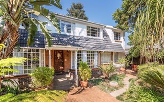 4 Bedroom House in Fontainebleau