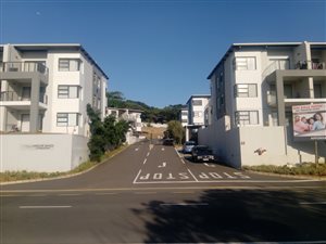 2 Bed Flat in Amanzimtoti