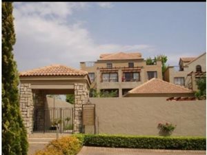 2 Bed Townhouse in Lonehill