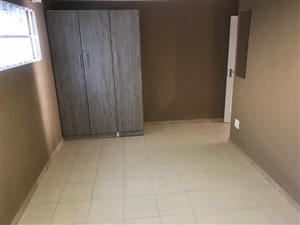 1 Bed Flat in Moret