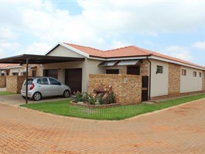 3 Bed Simplex in Brentwood Park