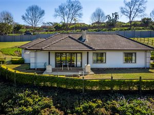 3 Bed House in Hillcrest Central