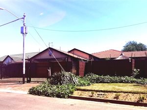 3 Bed House in Hazel Park