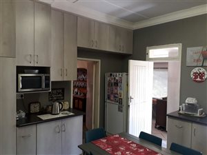 3 Bed House in Hadison Park