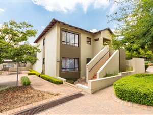 2 Bed Apartment in Cedar Hills Private Estate
