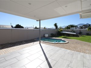 3 Bed House in Admirals Park