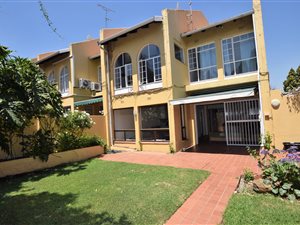 3 Bed Townhouse in Rivonia