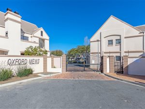3 Bed Apartment in Longdown