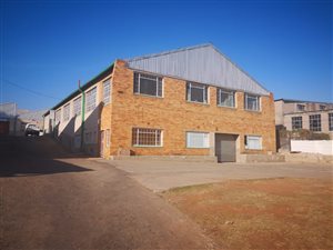 210 m² Industrial space in Roodepoort Central