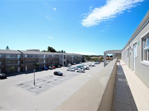 2 Bed Apartment in Belhar