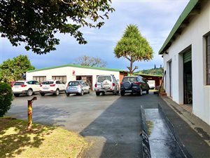 900 m² Industrial space in Sea Park