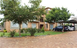 2 Bedroom Apartment in Noordheuwel