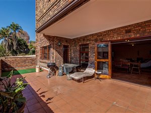 3 Bed Apartment in River Club