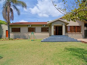 4 Bed House in Groenkloof
