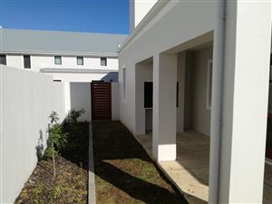 3 Bed House in Graanendal