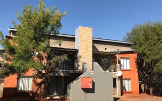 2 Bedroom Townhouse in Theresa Park