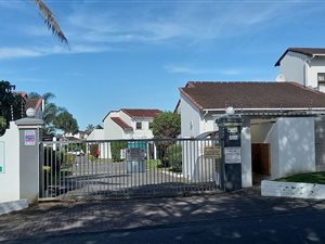 3 Bed Townhouse in Beacon Bay