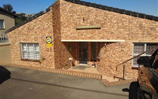 4 Bedroom House in Clare Estate