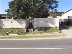 3 Bed House in Amalinda
