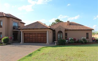4 Bedroom House in Irene Glen Estate