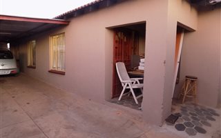 3 Bedroom House in Nellmapius