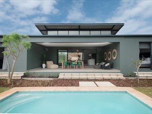 3 Bed House in Sheffield Beach