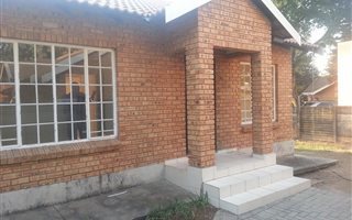 2 Bedroom Townhouse in Rustenburg