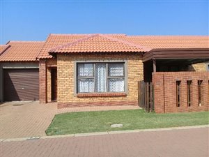 2 Bed House in Willow Park Manor