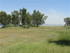 2.2 ha Land available in Vaalpark