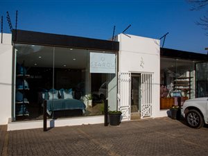 231 m² Commercial space in Parkhurst
