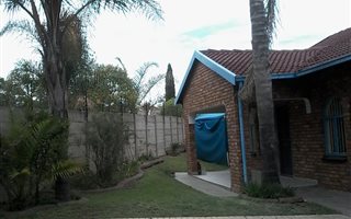 Bachelor apartment in The Reeds