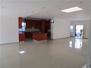 4 Bed House in Parkview