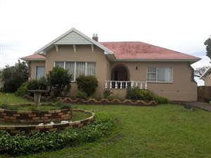 5 Bedroom House in Summerpride