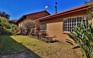3 Bedroom House in Douglasdale