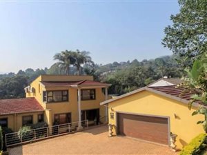 4 Bed House in Montrose