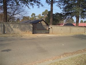 3 Bed House in Sherwood Gardens