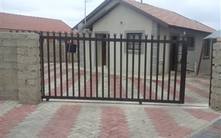 2 Bedroom House in Seshego