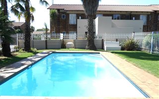 2 Bedroom Townhouse in Edenglen