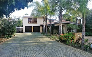 4 Bedroom House in Die Boord