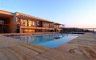 2 Bedroom Apartment in La Mercy